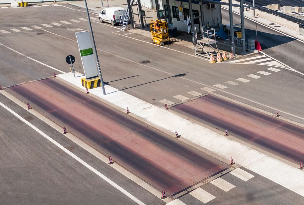 Pese a ponte per autocarri